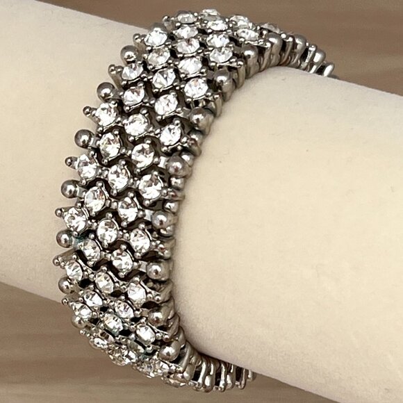 Vintage White Rhinestone Silver-tone Metal  1" Wide Stretch Bracelet / Showgirl - Picture 8 of 14